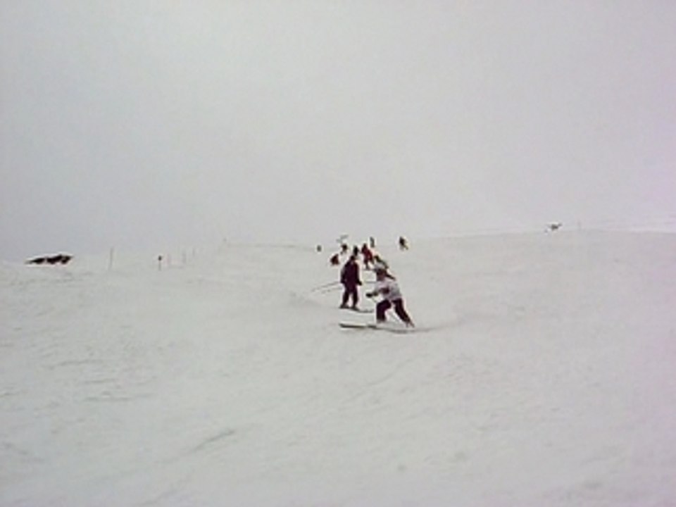 CLIP0041