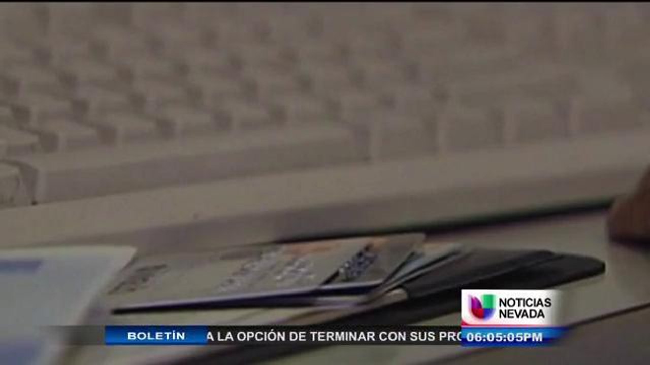 Cuidado cuando hace pagos con tarjetas de débito ya podría tratarse de una estafa