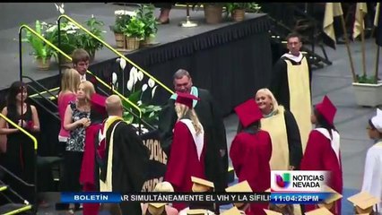 Recortan fondos para becas