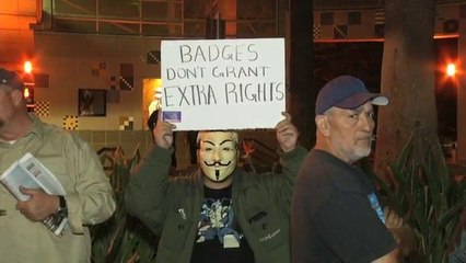 Continúan protestas por brutalidad policiaca