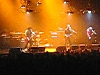 Avon part2 Queens of the stone age live Zénith Paris