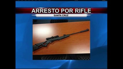 Policías de Santa Cruz disparan contra mujer en posesión de rifle