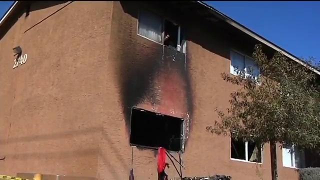 27 personas desplazadas tras un incendio