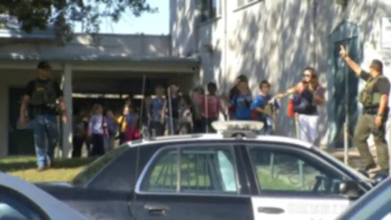 Autoridades seguiran extremando precauciones ante amenazas contra escuelas