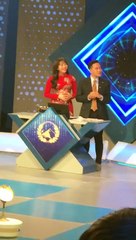 MC Diệp Chi nhún nhảy