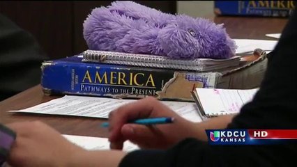Posibles cambios a financiamiento escolar en Kansas