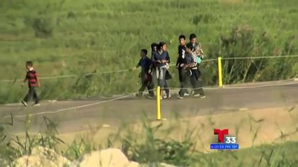 Número de menores que cruzan la frontera se redujo casi la mitad