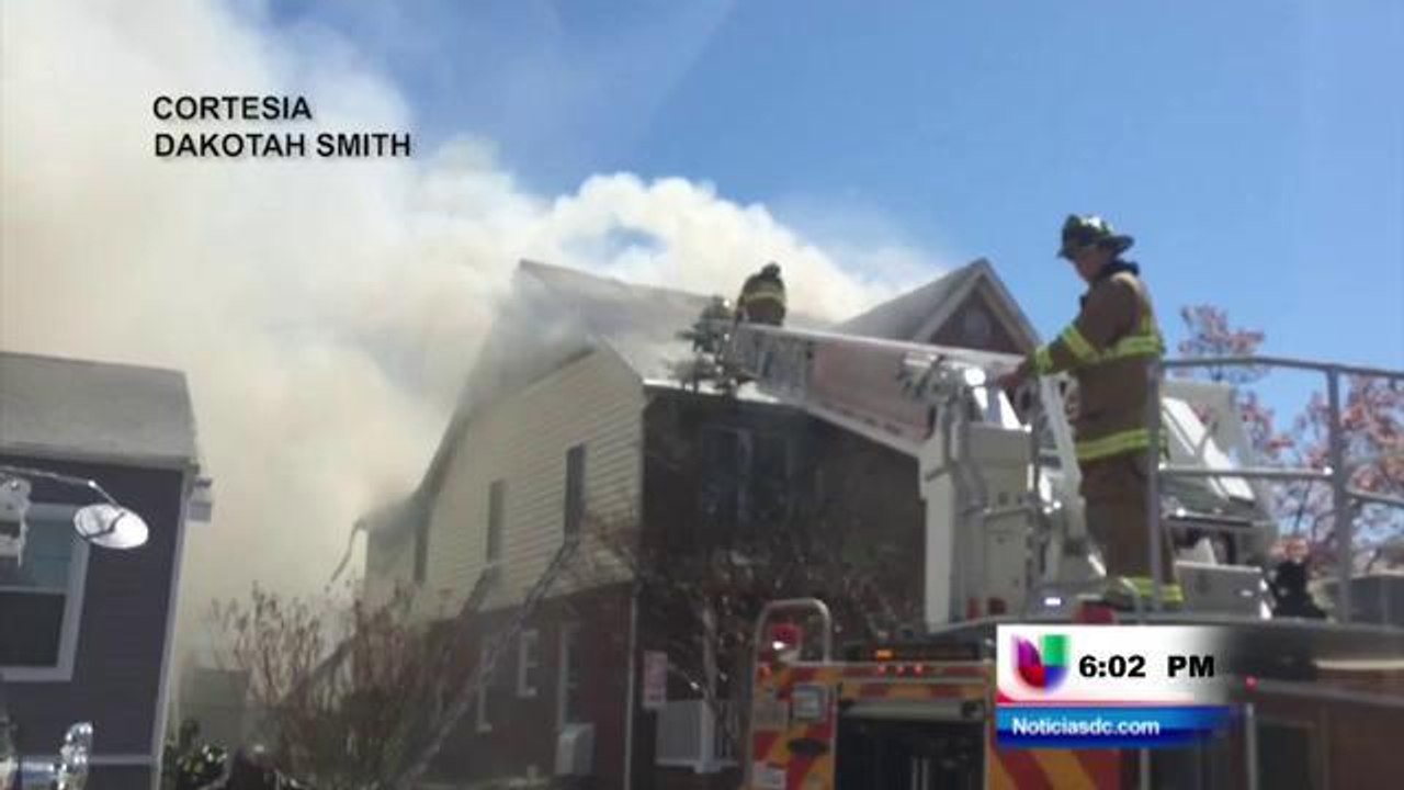 Un incendio dejo a una familia sin hogar en Arlington