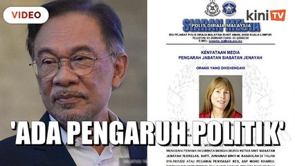 'Berbau politik' - Anwar terganggu poster buru Rewcastle-Brown