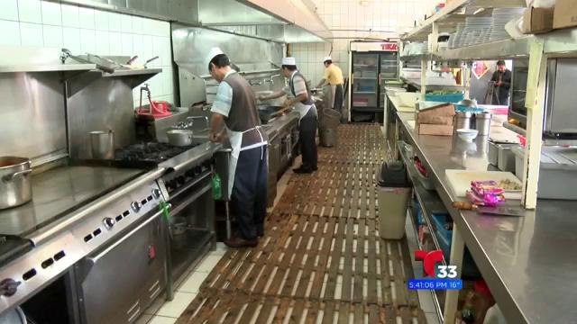Inicia programa de capacitación de restauranteros chinos