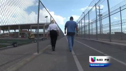 Jóvenes de minorías raciales son tratados más duramente por el sistema judicial