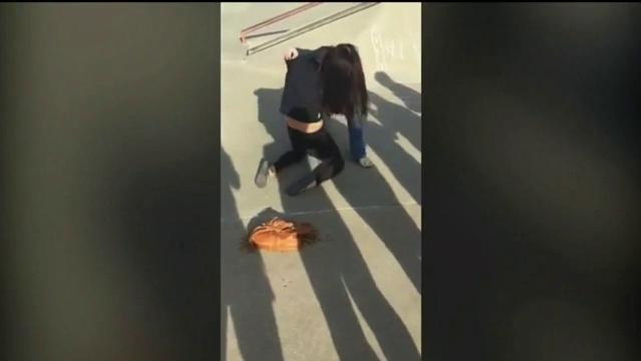 Pelea queda captada en cámara