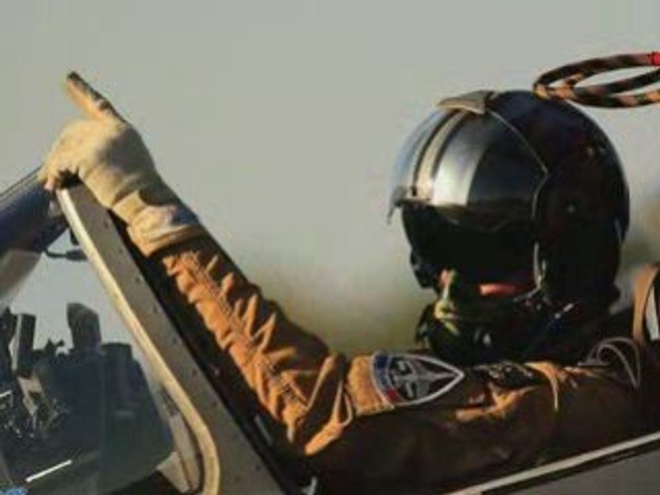 l'Armee air au centenaire de l'aeroport de Toussus
