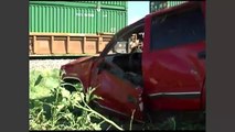 Tren impacta camioneta