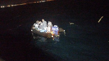 AYVALIK AÇIKLARINDA 45 KAÇAK GÖÇMEN KURTARILDI