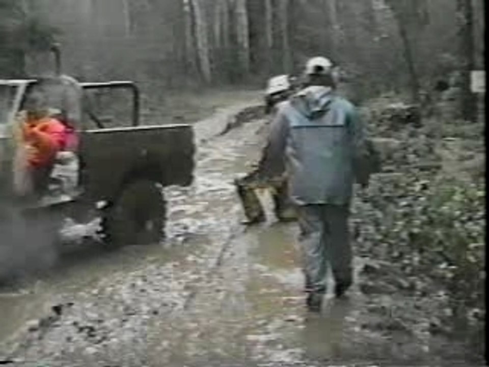 CHUTE EN VOITURE
