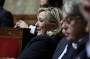Marine Le Pen détourne une photo sur Twitter sans l'utilisation de son auteur .