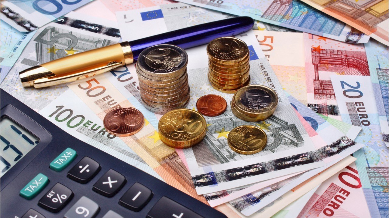 Emploi à domicile : quel impact de la hausse des cotisations retraite sur les salaires versés en 2019 ?