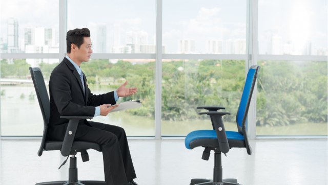 Trouvez un job sans CV (et rapidement) grâce à Pôle emploi