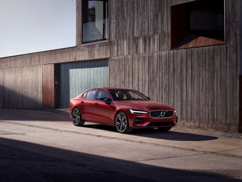 Nouvelle Volvo S60 : design, motorisations… tout savoir sur cette nouvelle berline premium suédoise