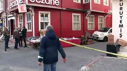 Sokak ortasında silahlı çatışma! Siper alıp kurşun yağdırdılar