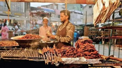 Ahmedabad: Shopkeepers react over Non-veg food stalls row