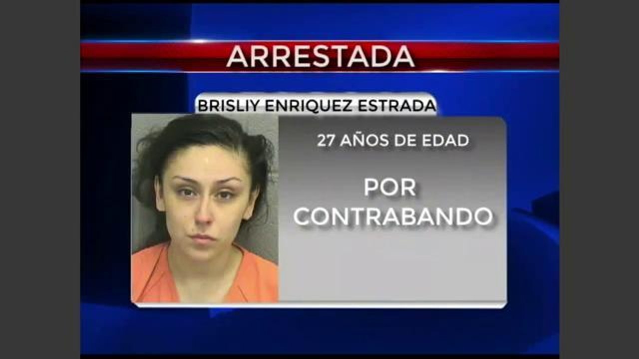 Arrestan a guardia