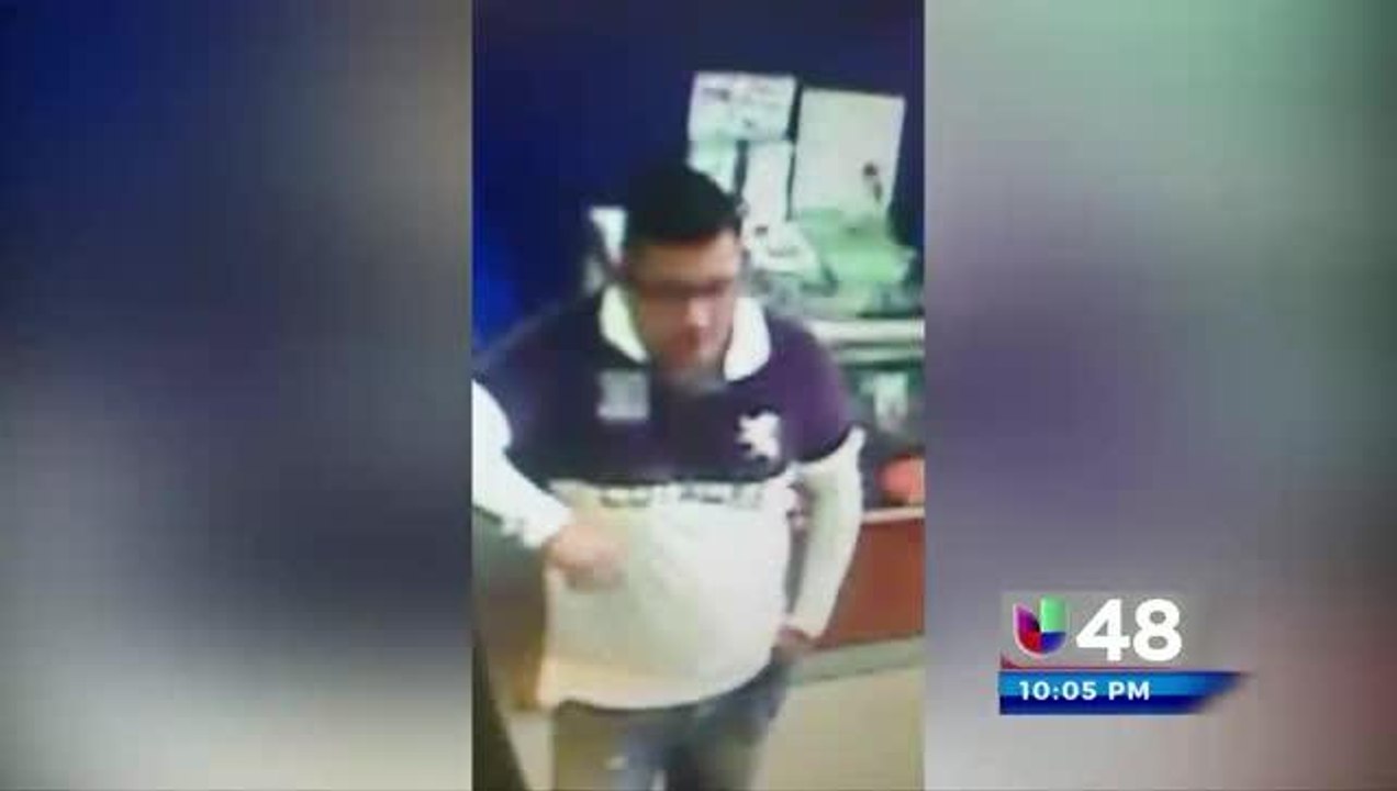 Policía de Mission Busca a 2 Asaltantes