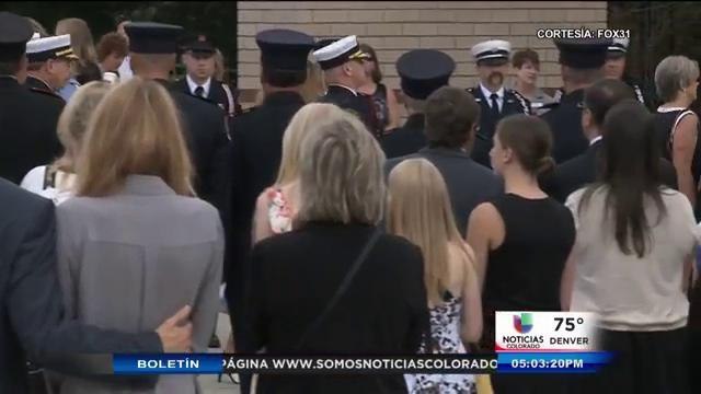 Servicios fúnebres de bombero de Denver