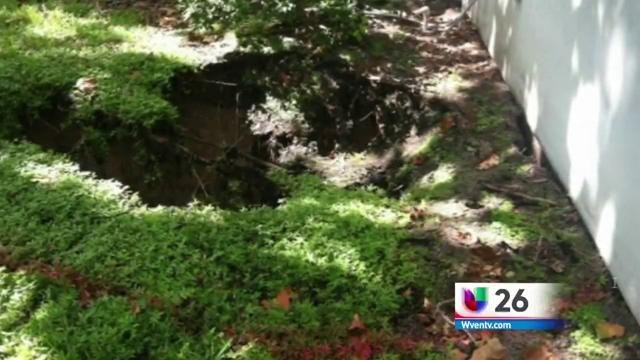 Socavón Causa Daños de Propiedad