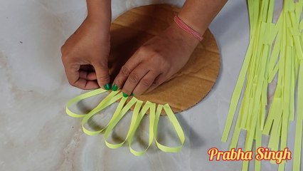Paper flower wall hanging. Easy wall decoration ideas. Paper craft. Diy wall decor. Home decor idea.