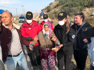 Antalya'da kayıp alzheimer hastası 89 yaşındaki kadın, JAK timleri tarafından bulundu