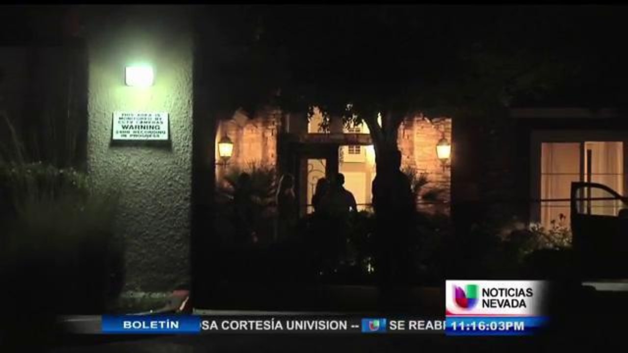 Investigan muerte de dos hombres en el oeste de Las Vegas