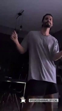 GNTM: Η σύζυγος του Καράβα τον βιντεοσκοπεί όταν χορεύει στο σπίτι και είναι υπέροχος