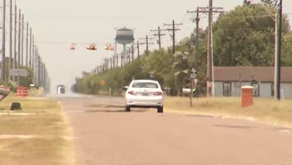 08-14 NINO RIO HONDO