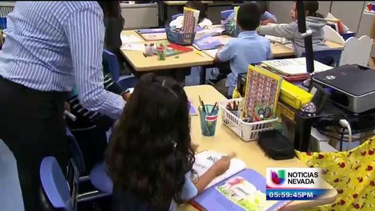 Aún Faltan Maestros en CCSD