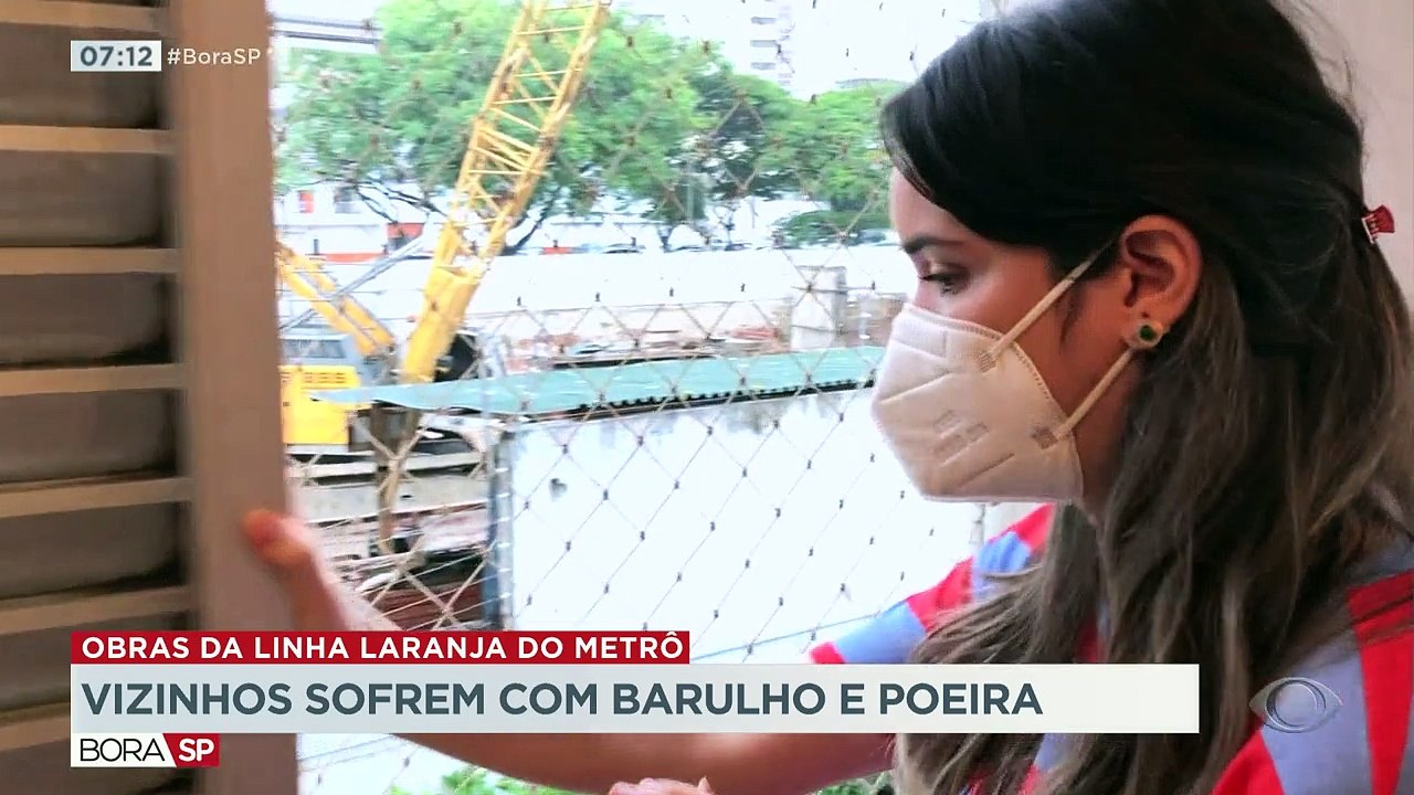 As obras da linha laranja do metrô, que vai ligar a zona norte ao centro, tiram o sono dos moradores que vivem ao lado das futuras estações. Os transtornos não se limitam ao barulho: ruas fechadas atrapalham a locomoção.