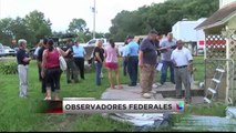 Directivos de FEMA visitan a damnificados en Tampa
