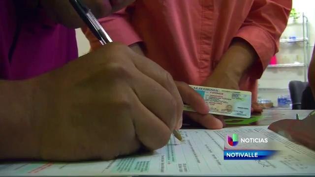 Organizaciones promueven el voto Latino