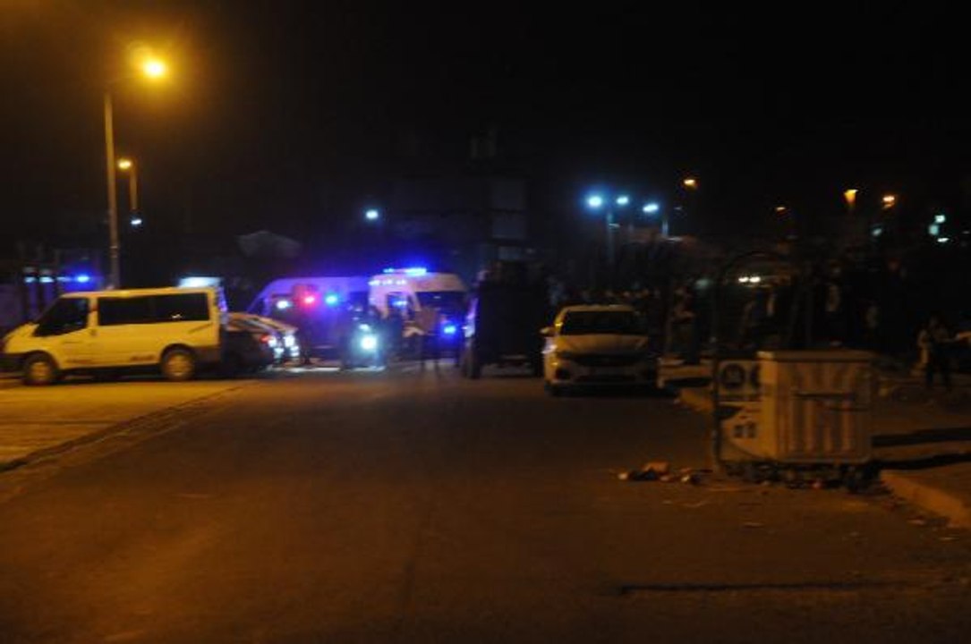 Son dakika haber: CİZRE'DE EL BOMBASIYLA YARALANAN KORUCUBAŞINA DAHA ÖNCE DE SALDIRI OLMUŞ