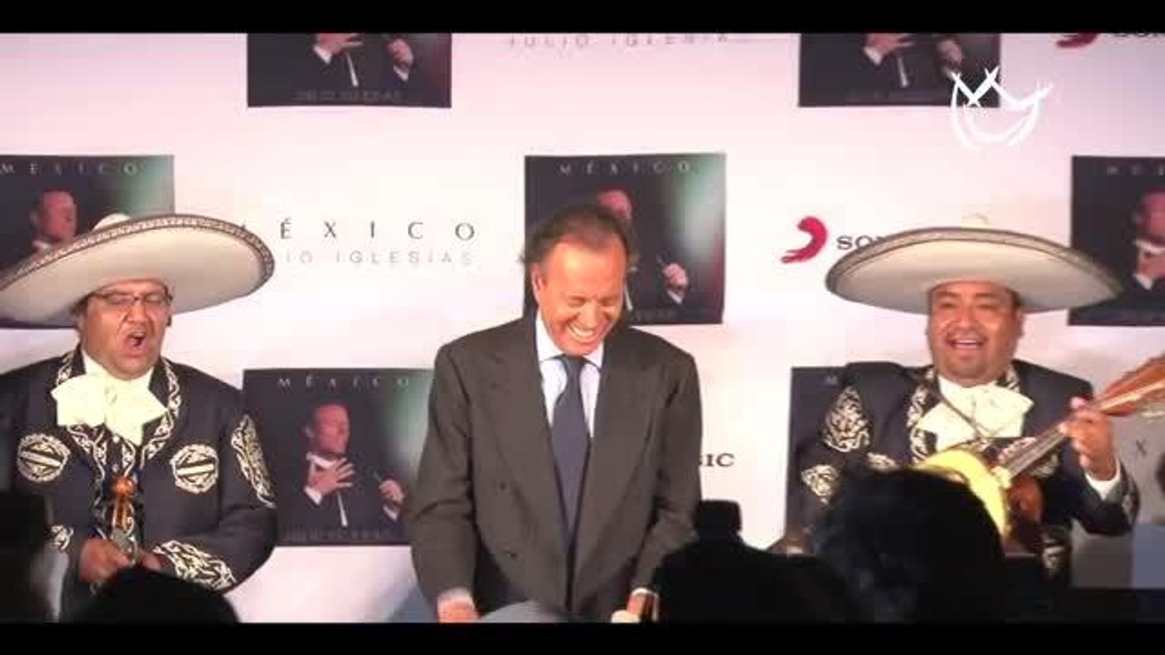Julio Iglesias se despide con último disco