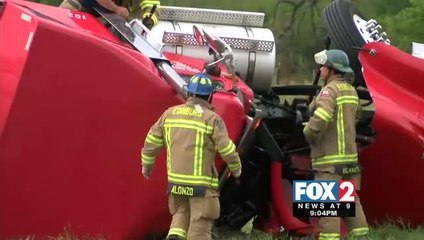 Overturned Semi-Truck Halts Traffic on Highway 281