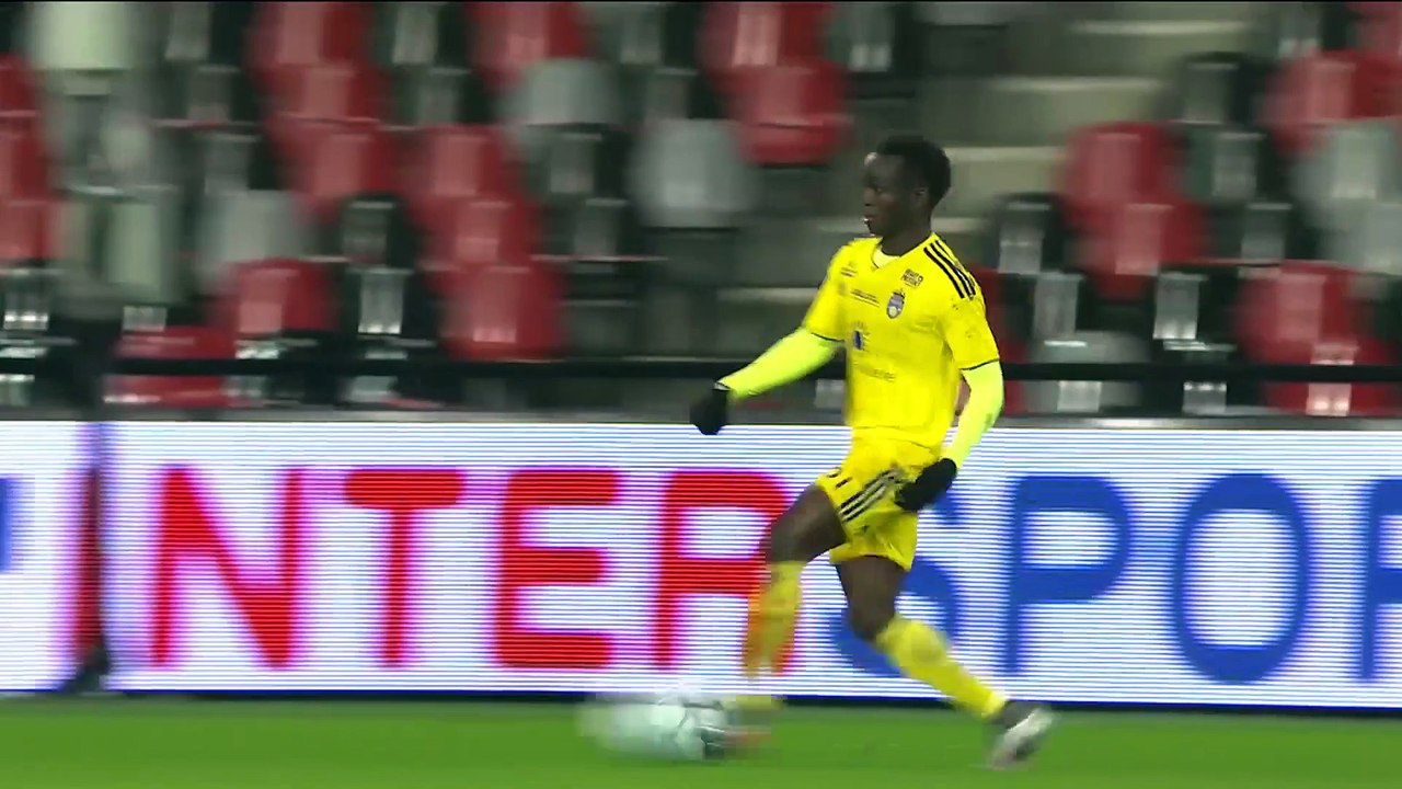 EN AVANT GUINGAMP - PAU FOOTBALL CLUB (2 - 3) - Résumé - (EAG - PAU)   2020-2021