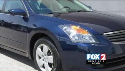 Driver Flees Scene after Hitting Bicyclist with Vehicle