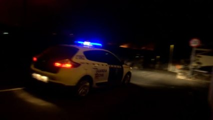 Un barrio fantasma cercado por la lava