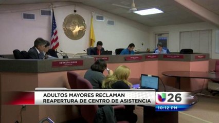 Adultos mayores exigen servicios en Sunland Park N.M.