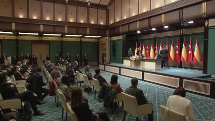 Cumhurbaşkanı Erdoğan: "AB'nin artık ülkemizle ilişkilerinde somut adımlar atması gerekiyor"