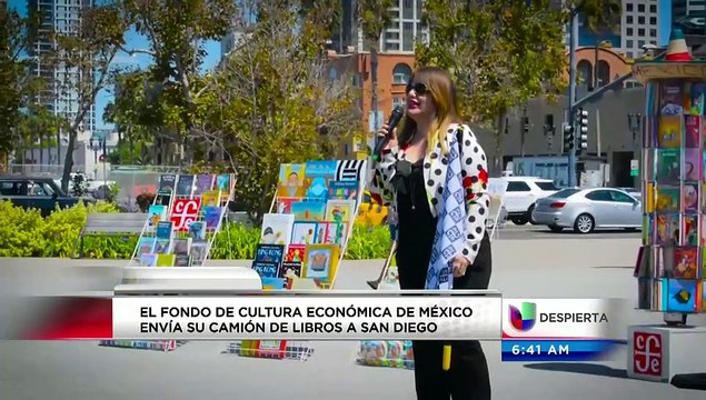 Fondo de cultura económica de México envía su camión de libros a San Diego