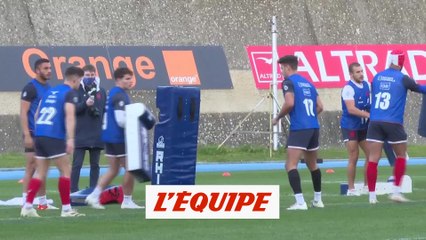 Ntamack ouvreur à l'entraînement avant les All Blacks - Rugby - Bleus