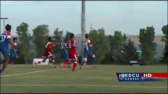 Nuevas reglas de fútbol causan controversia en Wichita